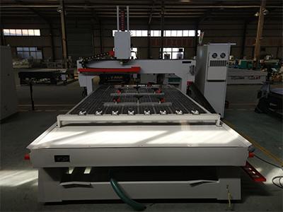 Fresadora CNC de 4 ejes