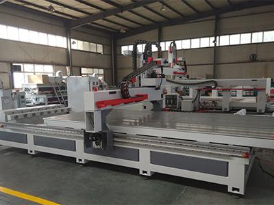 Fresadora CNC de 12 ejes